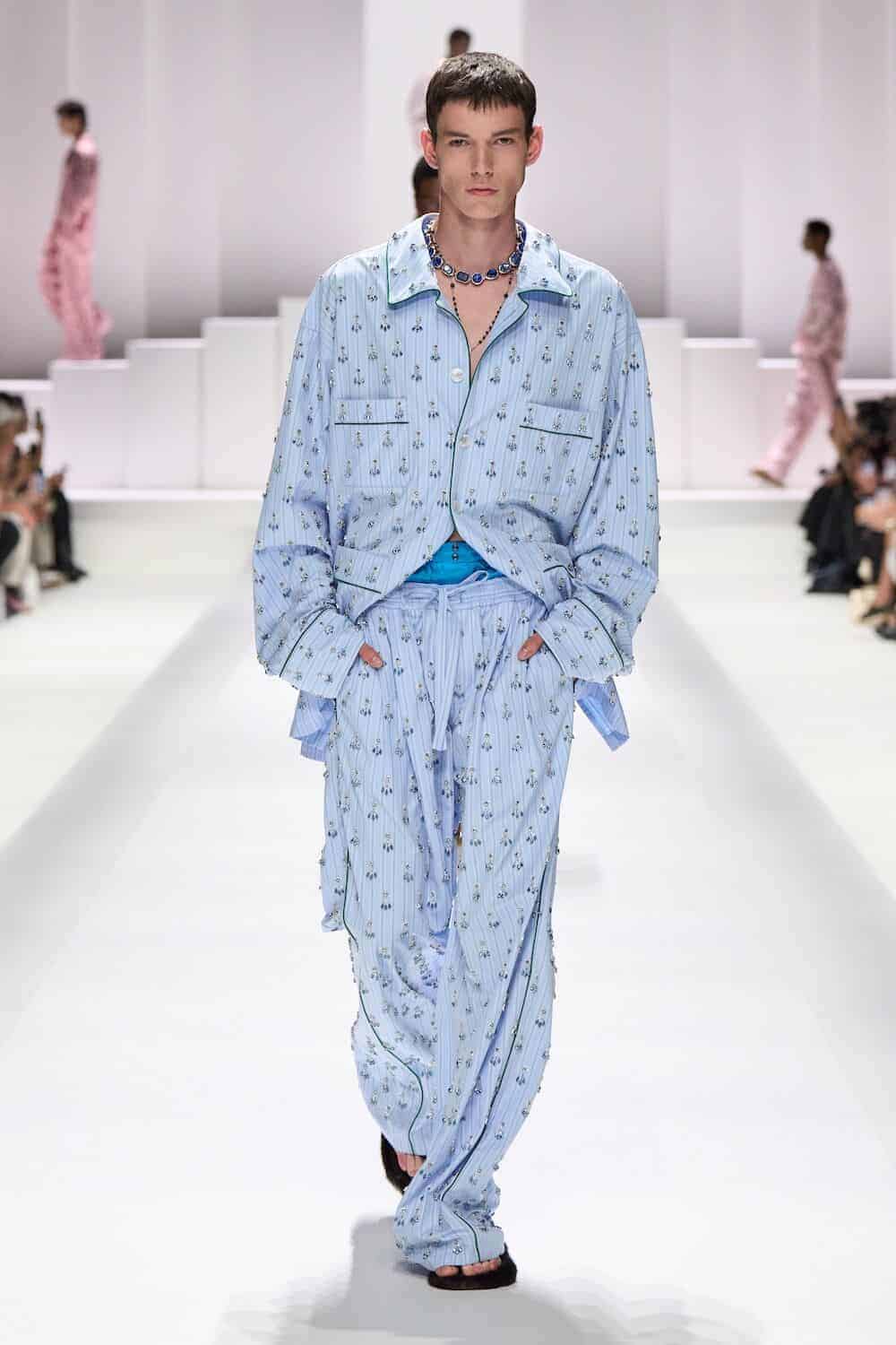 Dolce & Gabbana: Menswear SS26 - 10 Magazine